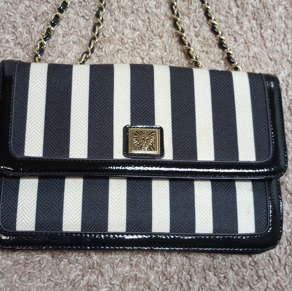 Anne Klein Medium Handbag - Picture 3 of 13